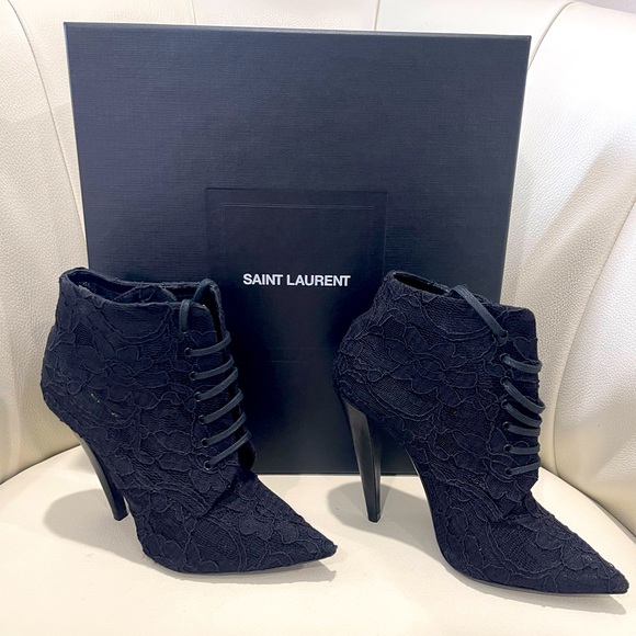 Saint Laurent Era Lace Booties Size 35.5 - Picture 1 of 5
